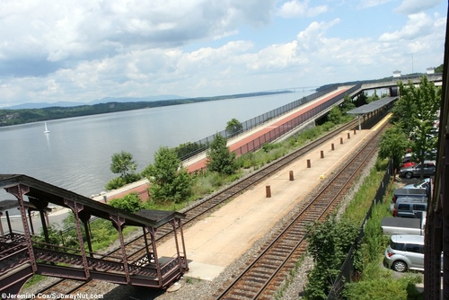 rhinecliff37