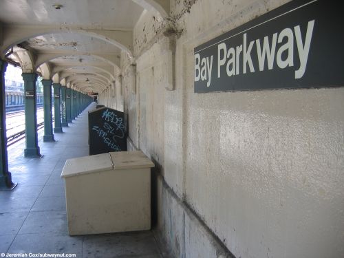 bay_parkwayn11