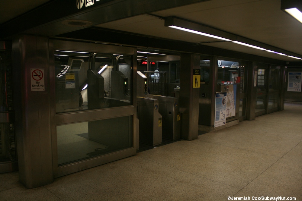 Washington - CTA Blue Line - The SubwayNut