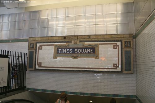 times_sq_upper_mezz34