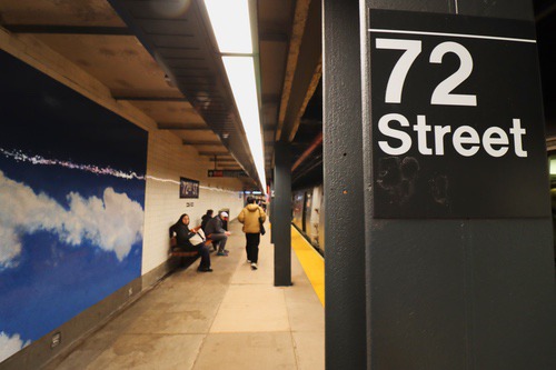72b38