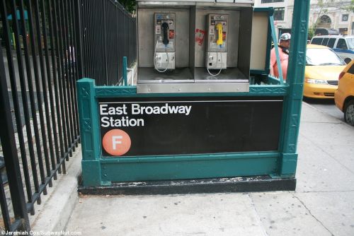 east_broadway2