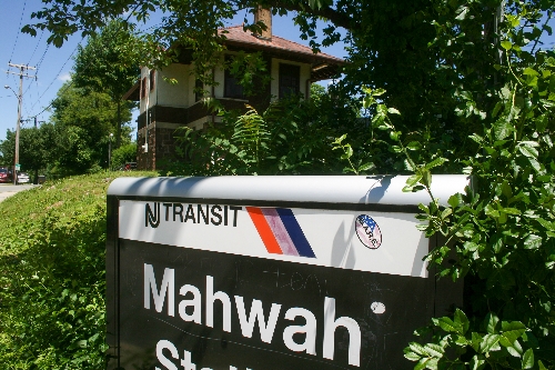 mahwah32